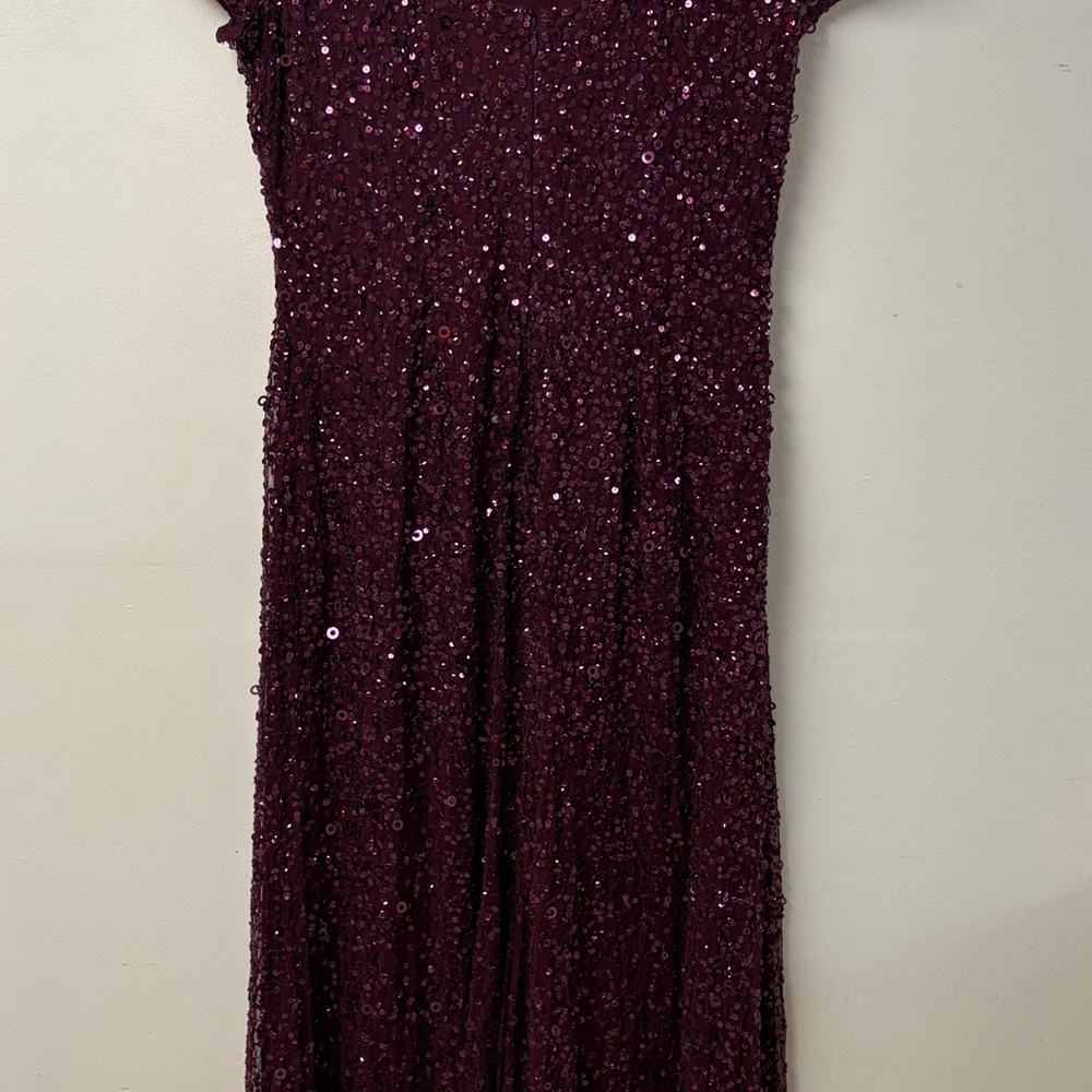 Adrianna Papell Scoop Back Sequin Gown Purple Cabernet Size 14 - Picture 3 of 6